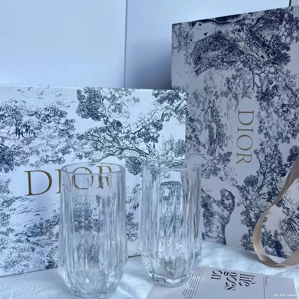 CHRISTIAN 2 CUP GLASS SET 0801